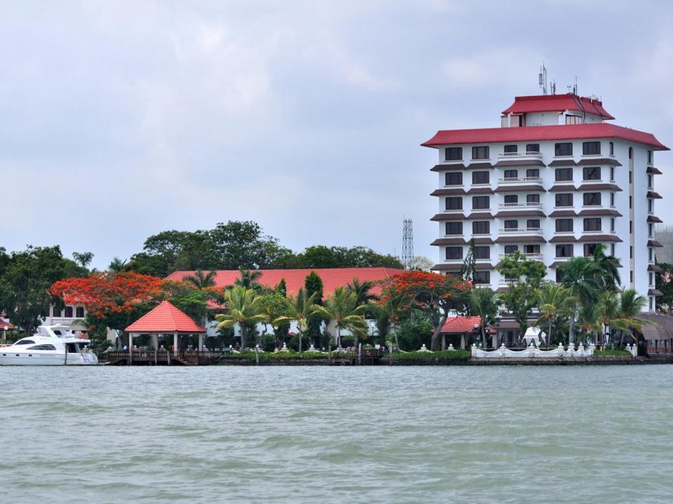 科钦泰姬陵马拉巴尔度假酒店 Kochi 外观 照片